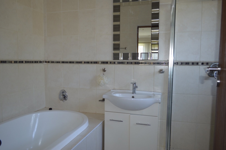 3 Bedroom Property for Sale in Wilkoppies North West